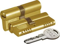 Цилиндр Kale Kilit 164 OBS SNE/100 мм (45+10+45) ключ/ключ латунь, крупный план