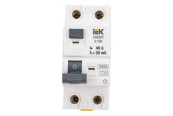 Выключатель дифференциального тока IEK ARMAT R10N 2P 40А 30мА тип AC, крупный план