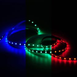 Лента GAUSS Basic LED 5050/60 12V 10W/m 700lm/m RGB 10mm IP20 5m, крупный план