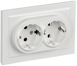 Розетка электрическая IEK BRITE BR-R24-16-K01-F белый, детальное фото
