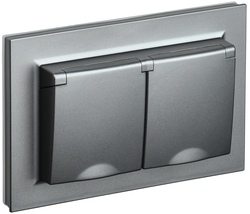 Розетка электрическая IEK BRITE BR-R26-16-44-K46-F сталь, крупный план
