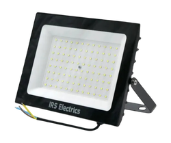 Прожектор светодиодный IRS Electrics, IP65, 250x178x27 мм, 100Вт, 6400К, 8000Лм, корпус черный, крупный план