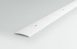 Порог алюминиевый стыковой ЛУКА 44,5х4,3 мм, береза (ПС 04.1800.R174), крупный план
