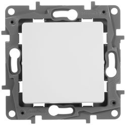 Переключатель 1-клавишный Legrand Etika 672205 белый, крупный план