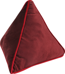 Подушка декоративная HOMECLUB Velvet треугольник, бежевая, Арт. CJ1224-3, крупный план
