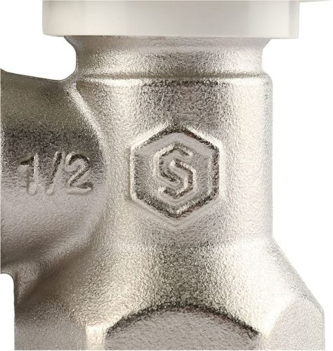 Клапан для радиатора латунь угловой 1/2" STOUT SVRs, крупный план