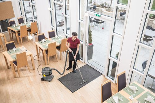 Пылесос KARCHER NT 22/1 Ap Te L 1300 Вт 1.378-610.0, крупный план