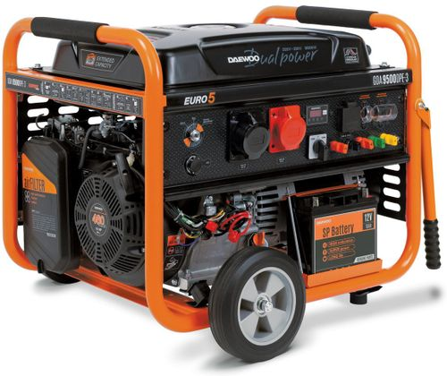 Бензиновый генератор DAEWOO GDA 9500DPE-3 380 В 8,6 кВт 30 л, картинка