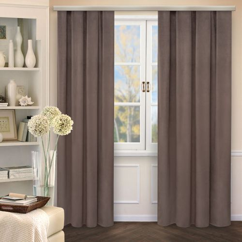 Комплект штор из бархата Linen Way бежевый 145х270, крупный план