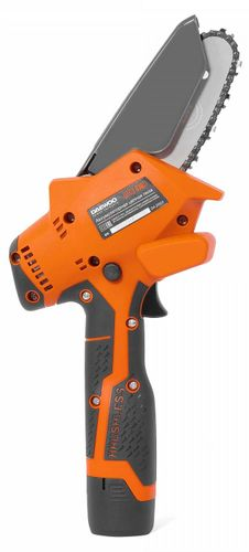 Пила аккумуляторная DAEWOO Dacs 416li 16В 10см, крупный план