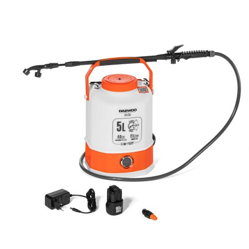 Опрыскиватель аккумуляторный DAEWOO DSA 5Li, Li-Ion аккумулятор 16В, 3Ач, с зарядным устройством 1А, 5л, крупный план