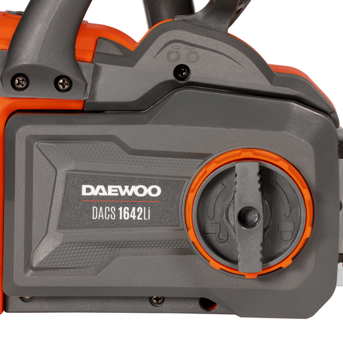 Пила аккумуляторная DAEWOO Dacs 1642li 42в 40см, с двумя акб и з/у, детальное фото