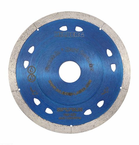 Диск алмазный отрезной HILBERG 125x22,23 Extra Thin 1,1 mm HM420, крупный план