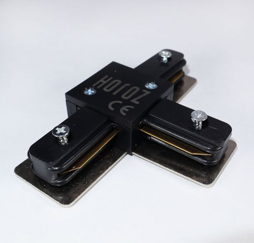 Соединитель шинопровода черный Т-образный однофазный T-Connector HRZ00000904, вид