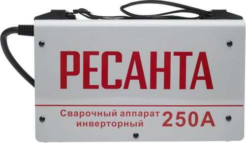Инверторный сварочный аппарат РЕСАНТА САИ-250 7,7 кВт, крупный план