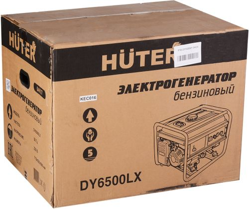Генератор бензиновый HUTER DY6500LX, крупный план