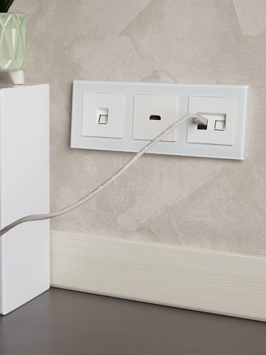 Рамка 3 поста IEK BRITE BR-M32-G-K01 белый, картинка