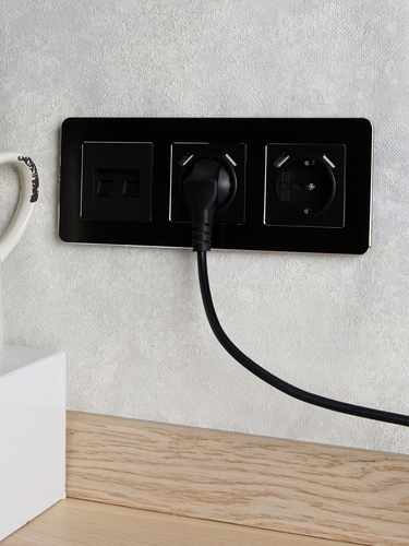 Рамка 3 поста IEK BRITE BR-M32-M-21-K02 металлик черный, изображение