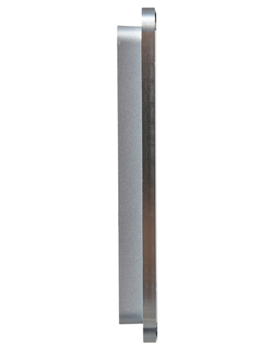 Рамка 3 поста IEK BRITE BR-M32-M-21-K47 алюминий, крупный план