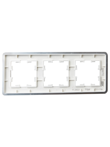 Рамка 3 поста IEK BRITE BR-M32-M-21-K47 алюминий, детальное фото