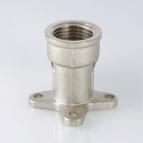 Угольник с креплением латунь никелированный VALTEC 3/4" х 20 мм, изображение