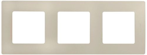 Рамка 3 поста Legrand Etika слоновая кость, картинка