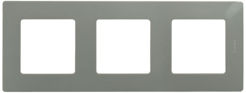 Рамка 3 поста Legrand Etika светлая галька, фотография