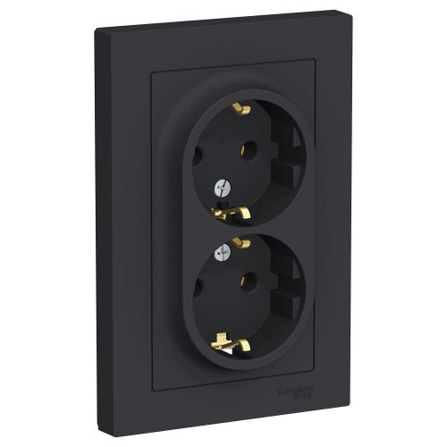 Розетка электрическая 2 поста Systeme Electric Atlas Design карбон, крупный план