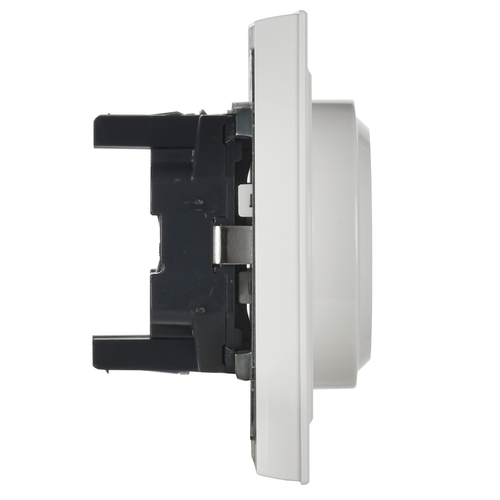 Розетка электрическая IEK BRITE BR-R21-16-K01-F белый, фотография