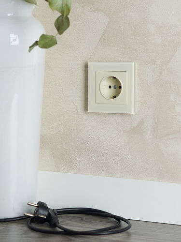 Розетка электрическая IEK BRITE BR-R11-16-K10 бежевый, вид