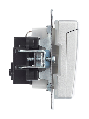 Розетка электрическая IEK BRITE BR-R16-16-44-K47 алюминий, фотография