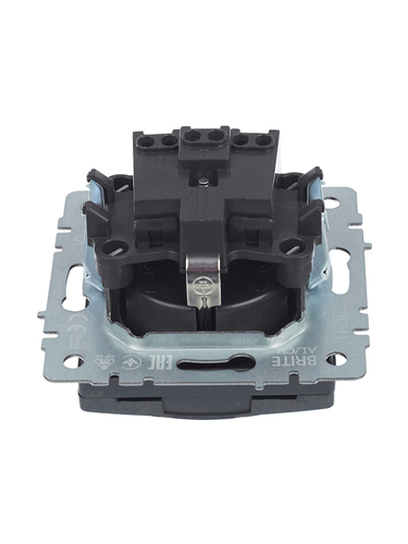 Розетка электрическая IEK BRITE BR-R16-16-K35 маренго, крупный план