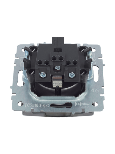 Розетка электрическая IEK BRITE BR-R16-16-K46 сталь, крупный план