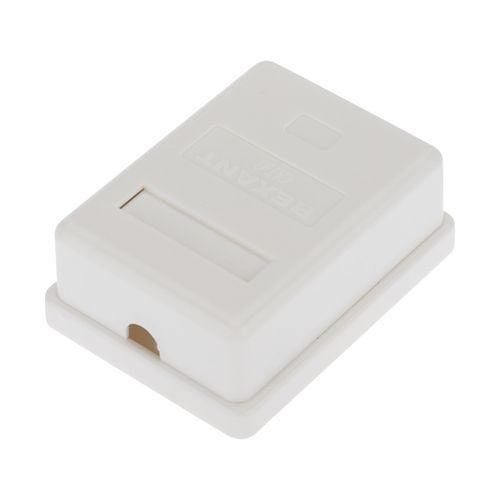 Розетка RJ-45 REXANT 03-0132 белый, крупный план