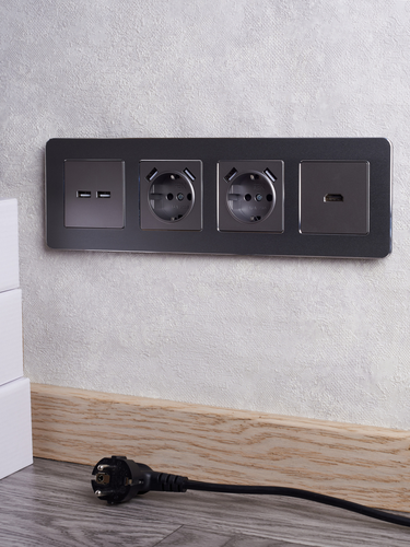 Розетка USB 1 пост IEK BRITE сталь, фото