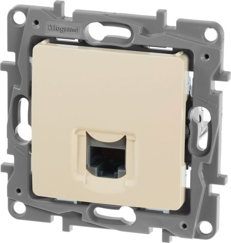 Розетка RJ-45 1 пост Legrand Etika слоновая кость, вид