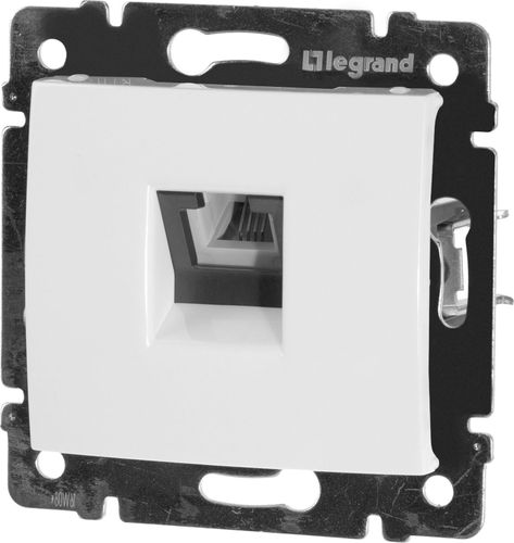 Розетка RJ-11 1 пост Legrand Valena белый, крупный план
