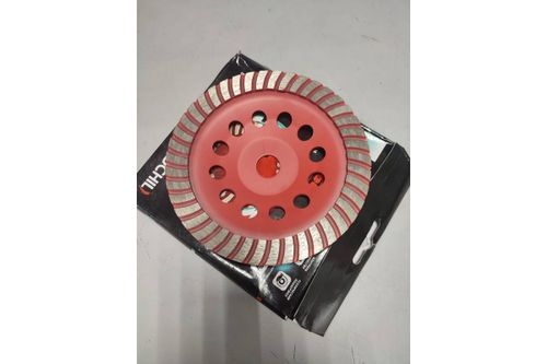 Чашка алмазная турбо (180х22.2 мм) RED CHILI 04-180-15, крупный план
