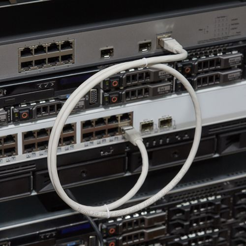 Шнур коммутационный REXANT патч-корд F/UTP RJ45-RJ45, CAT 6, ZH нг(А)-HF, серый, 1 м, фотография