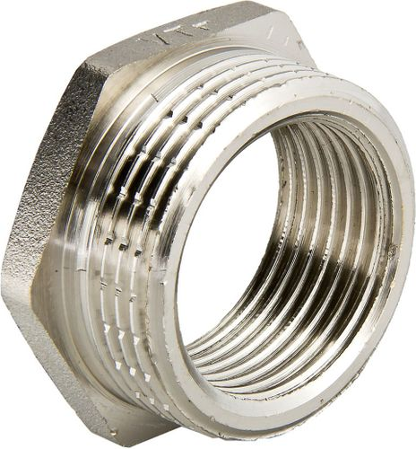 Футорка латунь с переходом VALTEC 1 1/4" х 1/2", детальное фото