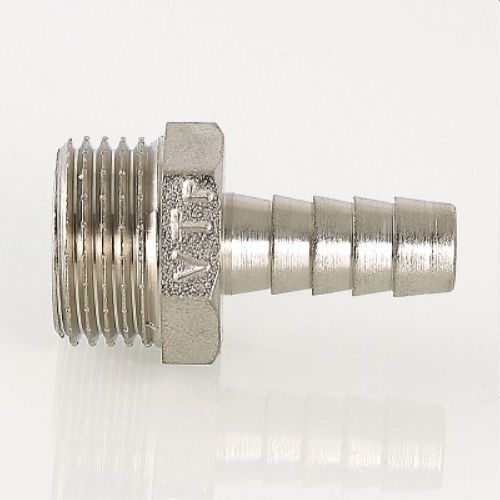 Штуцер для присоединения шланга VALTEC VTr.650.N 16 х 1/2", крупный план