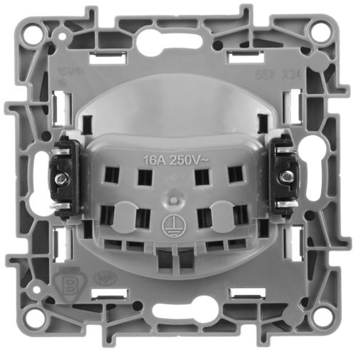 Розетка электрическая Legrand Etika 672334 слоновая кость, изображение