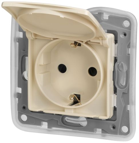 Розетка электрическая Legrand Etika 672332 слоновая кость, крупный план