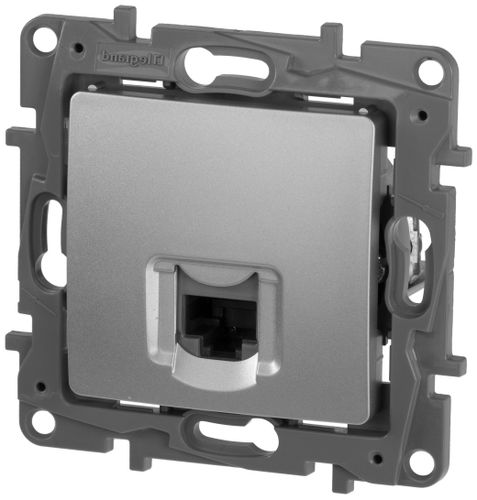 Розетка RJ-45 1 пост Legrand Etika алюминий, крупный план