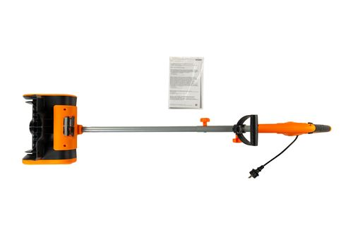 Снегоуборщик электриический MAXPILER MSTE-1200 1200 ВТ 28 см, крупный план