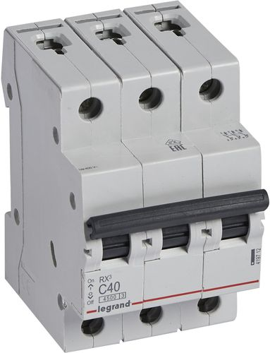 Автоматический выключатель Legrand RX3 3P C40 A 4,5 кА, детальное фото