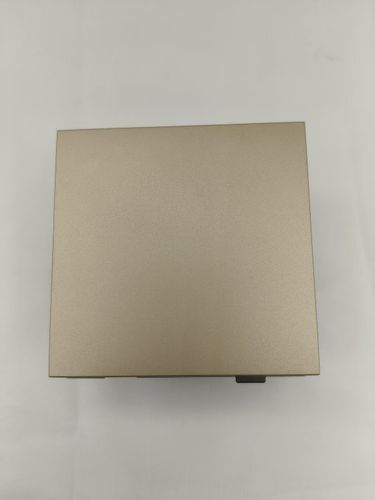 Выключатель 1-клавишный ALTECH Encore 7390 шампань, крупный план
