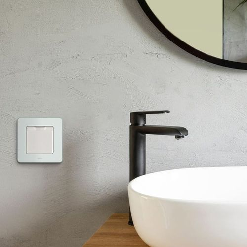 Розетка электрическая Legrand Inspiria 673740 белый, вид