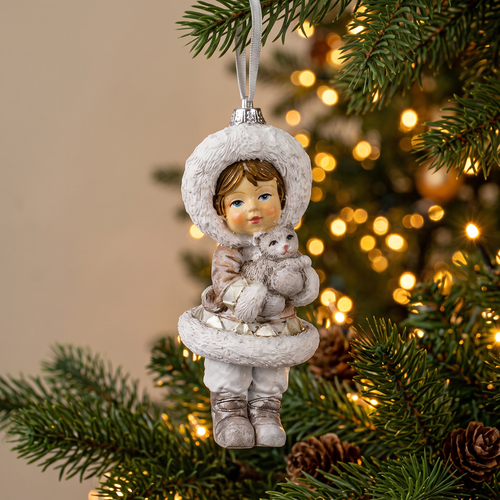 Украшение ErichKrause Decor лес, Девочка в шубке, 4х4х9см, крупный план