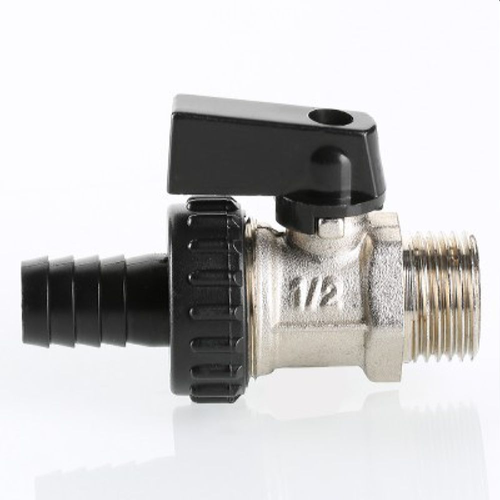 Кран шаровой латунь никелированный VALTEC AAV430004 1/2", крупный план